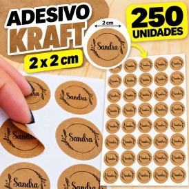 ADESIVO KRAFT - 250 UNIDADES POR FOLHA - 2CM X 2CM