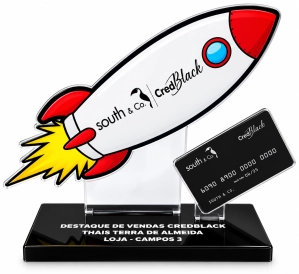 TROFÉU ACRÍLICO COM IMPRESSÃO + BASE PRETA 10MM COM IMPRESSÃO BRANCA - PERSONALIZADO